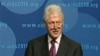 Cựu Tổng thống Clinton: Cần đối phó với những thách thức toàn cầu