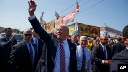 Donald Trump y su compañero de binomio, Mike Pence, hicieron campaña en Cleveland, Ohio, en el Día del Trabajo.