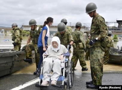 Japan Downpour Kills at Least 66, Strands 1,000