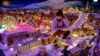 Kota Roti Jahe (Gingerbread Town), tradisi pra-Natal tahunan yang terdiri dari miniatur rumah, kereta api, mobil, dan kapal, terbuat dari roti jahe, ddi Bergen, Norwegia, 8 Desember 2020.