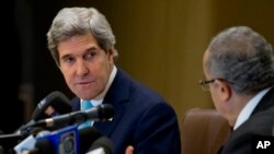 El secretario de Estado, John Kerry, ha lamentado las recientes decisiones de ambas partes en el conflicto Israel-Palestina.