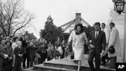 President Kennedy and first lady Jacqueline Kennedy in Middleburg, Virginia in 1962