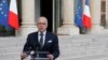 وزیر کشور فرانسه حمله تروریستی به یک فرمانده پلیس این کشور را محکوم کرد.