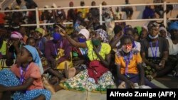 Cabo Delgado, deslocados de Palma abrigados no centro desportivo de Pemba 
