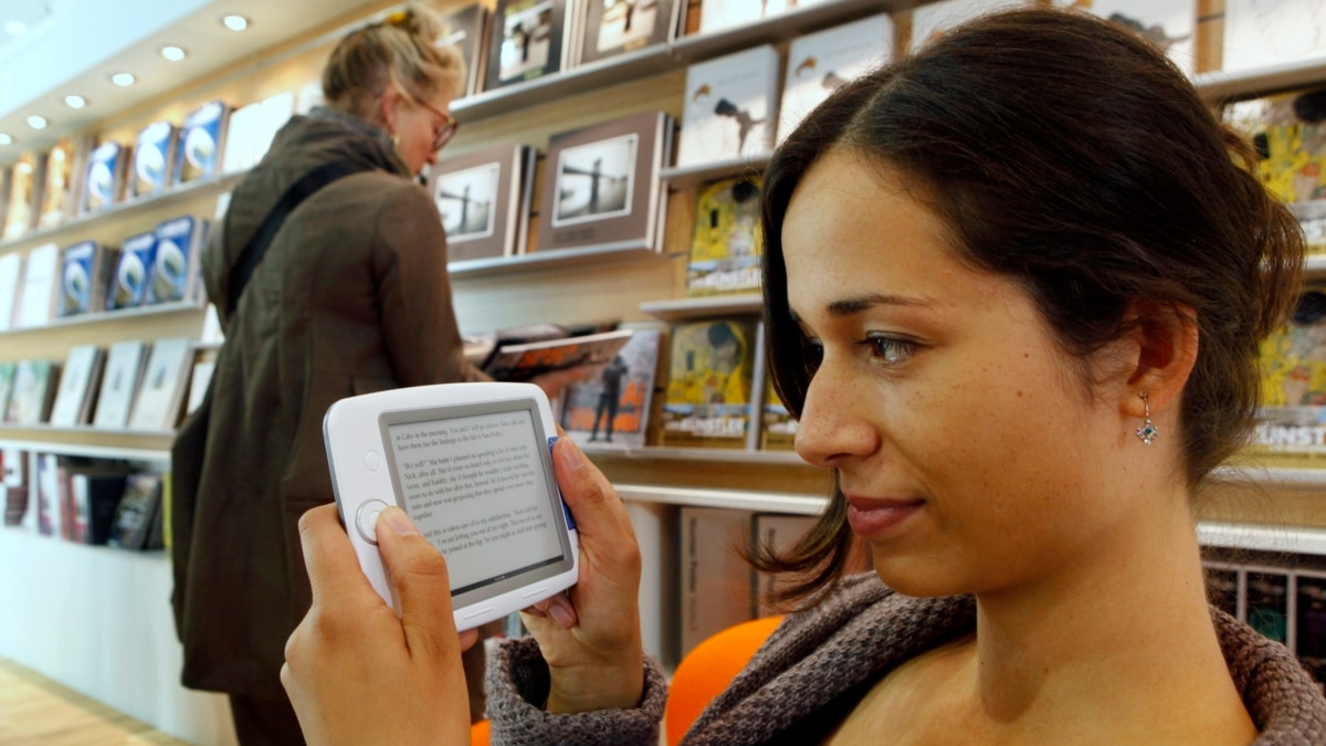 Several websites offer free ebooks. 