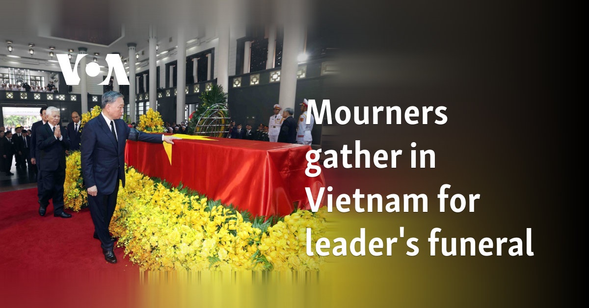 Mourners gather in Vietnam for leader's funeral