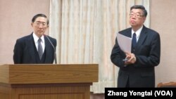 台灣外長林永樂(左)於3月12號在立法院接受質詢(美國之音張永泰拍攝)