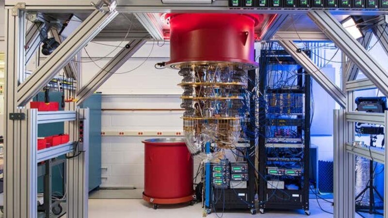 Top Tech 2019: Quantum Computing, Facebook’s Libra, Internet Inventor’s Warning