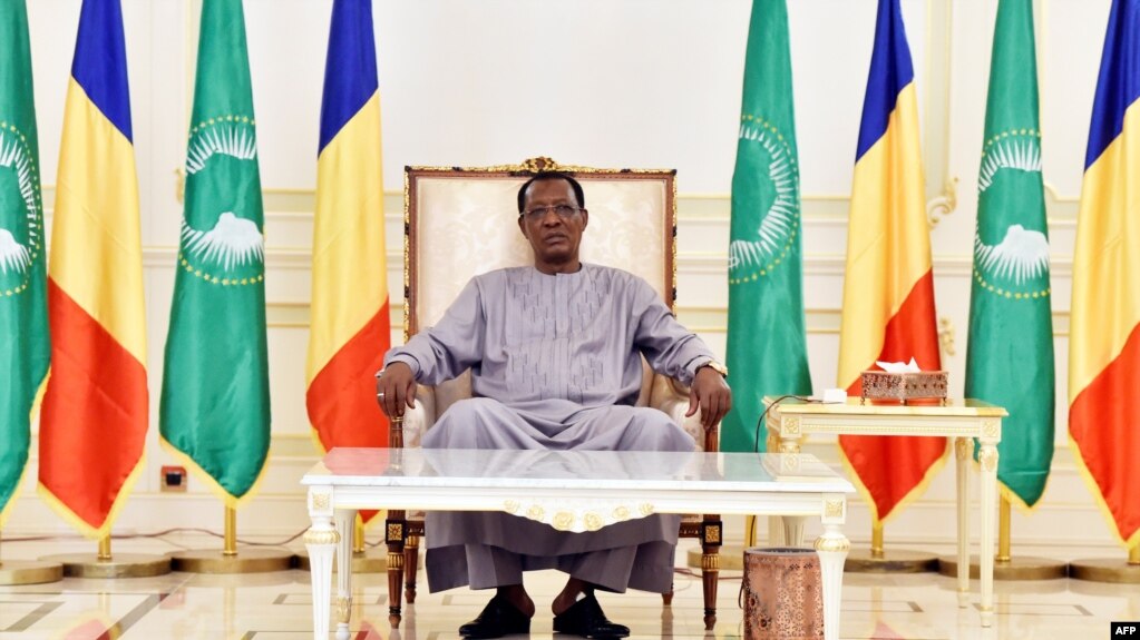 Le Tchadien Idriss Deby dans son palais présidentiel à N'Djamena, au Tchad, le 29 décembre 2016.
