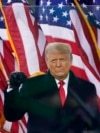 Bivši američki predsednik Donald Tramp tokom obraćanja na skupu koji je prethodio nasilnom upadu u Kapitol (AP/Jacquelyn Martin)