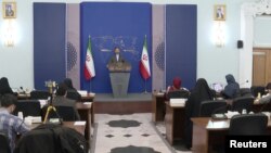 جلسه خبری سخنگوی وزارت خارجه جمهوری اسلامی ایران، عکس از آرشیو