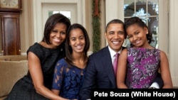 Barack Obama et sa famille en 2011