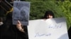 مدافعان «امر به معروف» خواستار حضور در خیابان و مقابله با بی حجابی هستند. 