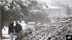 Ασυνήθιστη χιονοθύελλα στις βορειοανατολικές ΗΠΑ