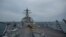USS John Finn, tàu khu trục lớp Arleigh Burke-có tên lửa dẫn đường của hải quân Mỹ đi ngang qua eo biển Đài Loan hôm 10/3/2021. Ảnh do Hải quân Hoa Kỳ cung cấp. (Jason Waite/U.S. Navy/Handout via REUTERS)