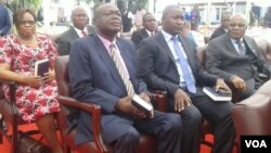 Amalunga edale leCabinet agoqela uAir Marshall Perrence Shiri, uMnu. Supa Mandiwanzira, uMnu. Christopher Mushowe loMnu. Cain Ginyilitshe Mathema.