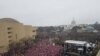 数十万人参加华盛顿女性大游行