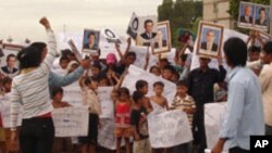 Cambodians protesting against a recent development plan.