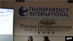 Raporti i Transparency International mbi korrupsionin, Shqipëria humbet 8 vende