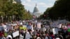 Ženski marš u gradovima širom SAD uprkos pandemiji 