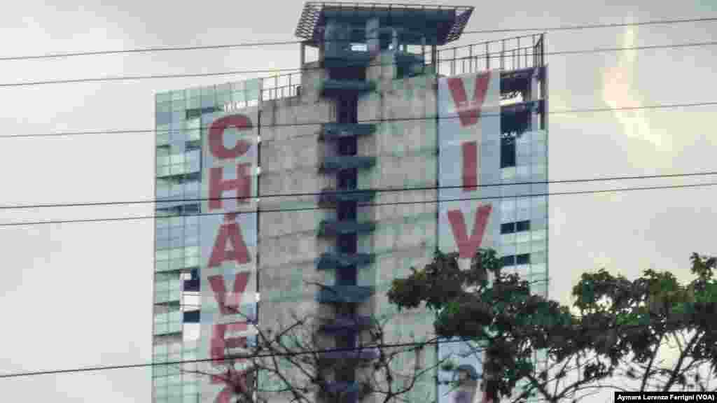 La Torre de David es el mayor símbolo de las invasiones promovidas por el expresidente Hugo Chávez.