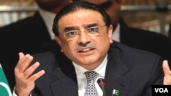 Presiden Pakistan Asif Ali Zardari
