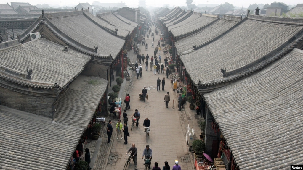 资料照：中国山西平遥古城的一条古老街道(photo:VOA)