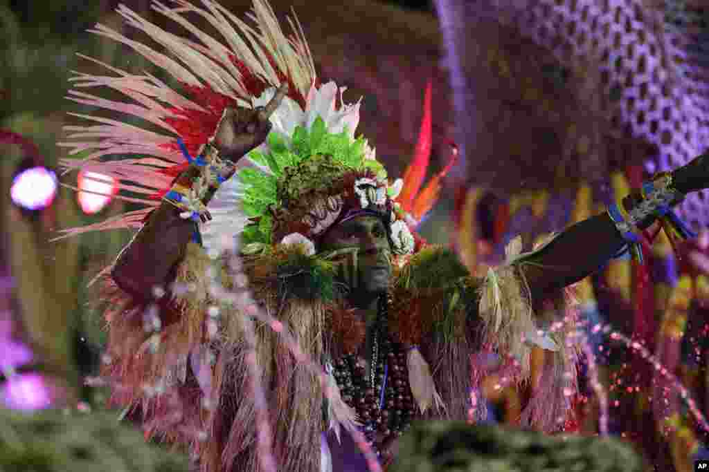 Escola de samba Grande Rio. Sambódromo, 24 fevereiro 2020