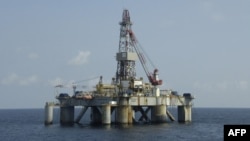 Picture taken end of December 2007 showing an oil platform of the US Pride company situated off Angola. 