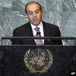 Libya's interim Prime Minister Mahmoud Jibril, chairman of the National Transitional Council, addresses the 66th United Nations General Assembly at the U.N. headquarters in New York September 24, 2011.