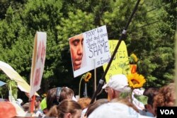 واشنگٹن میں گن وائلنس کے خلاف مظاہرہ۔ 6 اگست 2018