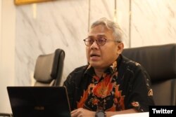 KPU Siapkan Peta Jalan Penggunaan Teknologi Untuk Pemilu 2024 - Bahasa Indonesia - VOA Indonesia