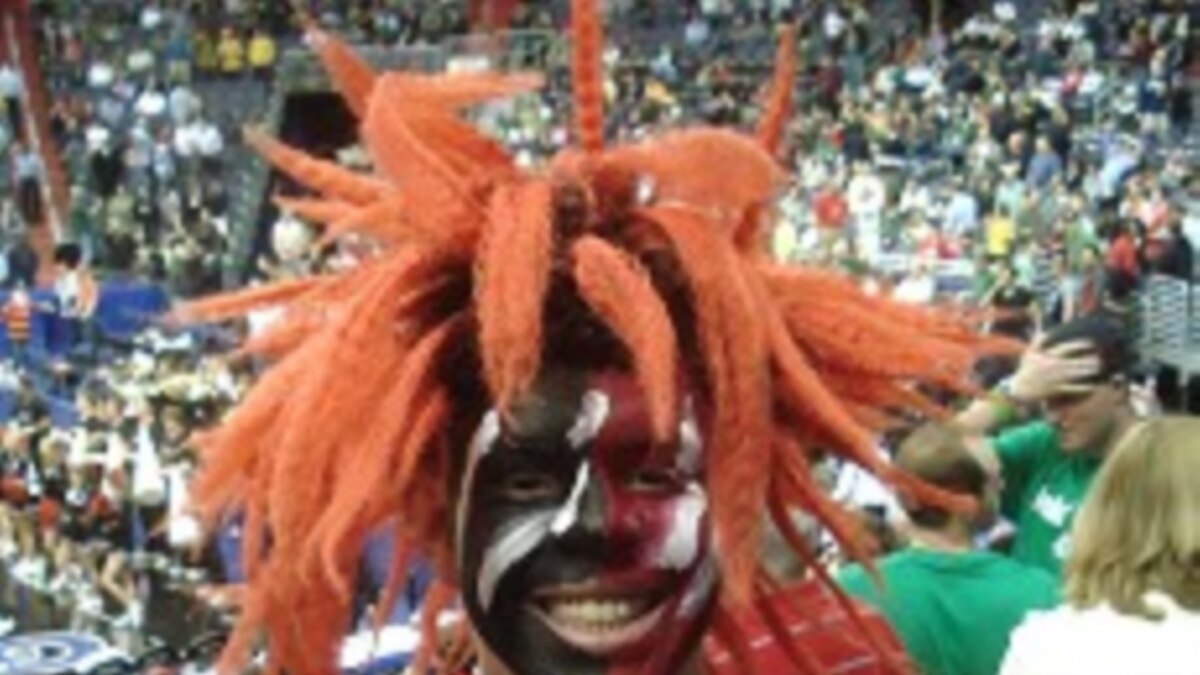 March Madness Enthralls Basketball Fans