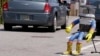 รู้จักหุ่นยนต์นักโบก HitchBOT ประดิษฐกรรมทดสอบความสัมพันธ์มนุษย์-หุ่นยนต์ 