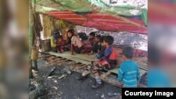 ပစ်ခတ်မှုတွေကြောင့် ထွက်ပြေးနေရတဲ့ မင်းတပ်ဒေသခံများ (ယခင်မှတ်တမ်းဓာ