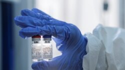 Le vaccin anti-coronavirus russe suscite des doutes