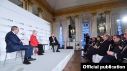 Azərbaycan və Ermənistan lideri arasında debat keçirilib