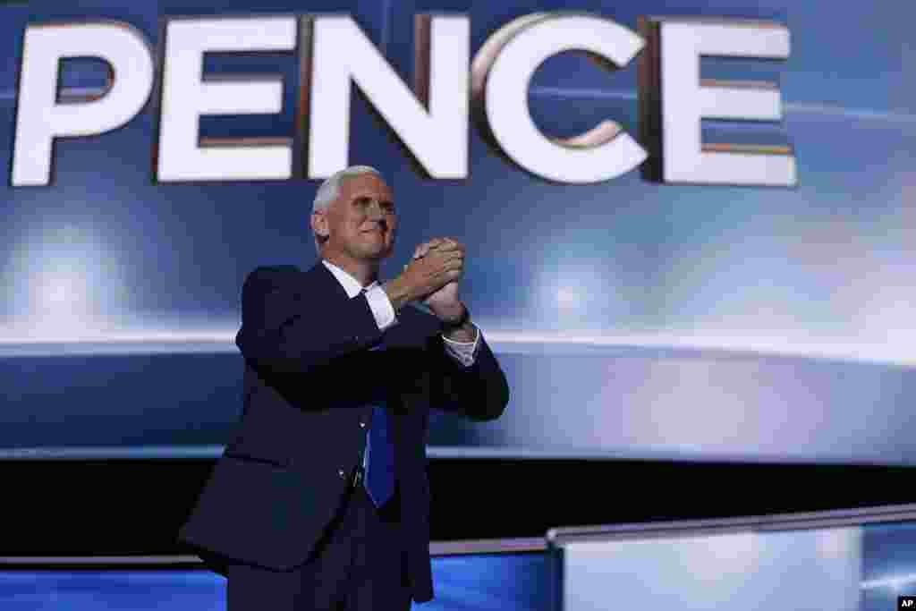 Le vice-président républicain Mike Spence&nbsp;dans le cadre de la troisième soirée de la convention républicaine à Cleveland, le 20 juillet 2016.