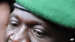 Mali coup leader Captain Amadou Sanogo speaks at the Kati Military camp, in a suburb of Bamako, March 22, 2012.