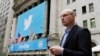Twitter Rides Mobile Wave in Shifting Internet Landscape