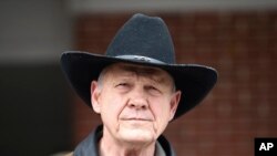 Ứng viên Roy Moore.