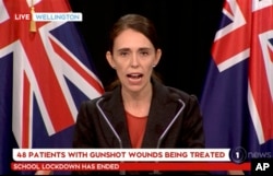 La primera ministra de Nueva Zelanda Jacinda Ardern ofrece una conferencia de prensa en Wellington, después del ataque a dos mezquitas en Christchurch, Nueva Zelanda, el viernes, 15 de marzo de 2019.