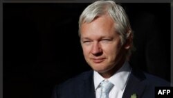 Sáng lập viên WikiLeaks Julian Assange