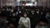 China: Coronavírus mata mais de 800 pessoas e complica planos de retorno ao trabalho