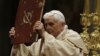 Paus Benediktus Berdoa untuk Perdamaian dalam Pesan Natalnya