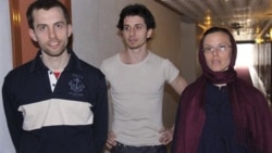 هافينگتن پست: الکس فتال می گويد برادرش و شين باوئر در زندان ايران مضروب شده اند