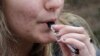 Isap Rokok Elektrik, Puluhan Remaja AS Dirawat Karena Penyakit Paru-Paru