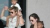 Brad Pitt pide custodia compartida de sus 6 hijos 