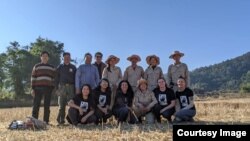 ທ.ນ. ເຊຣາ ພ້ອມທີມງານເກັບກູ້ UXO ໃນລາວ, ເດືອນທັນວາ 2019