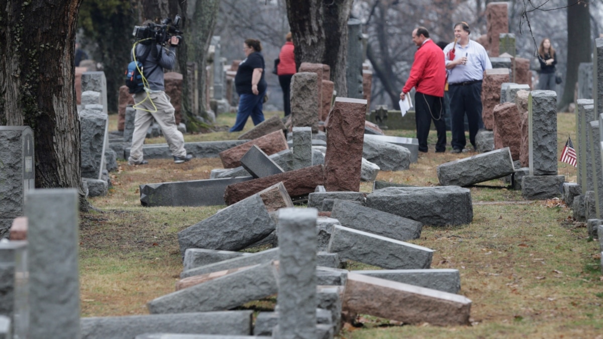 Police Say Dozens Of Headstones Damaged At Philadelphia Jewish Cemetery